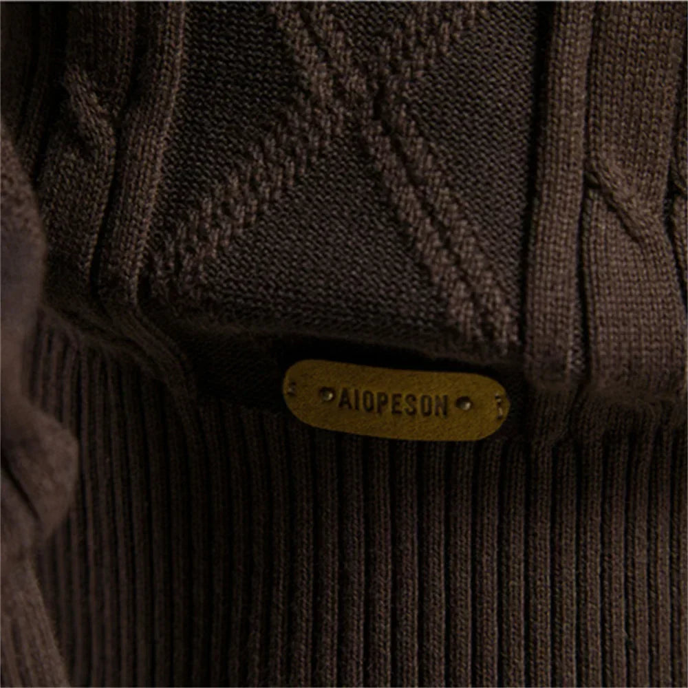 TheighT Cotton Cardigan